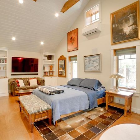 Pet-Friendly Pennsylvania Vacation Rental With Pool! Laughlintown Buitenkant foto
