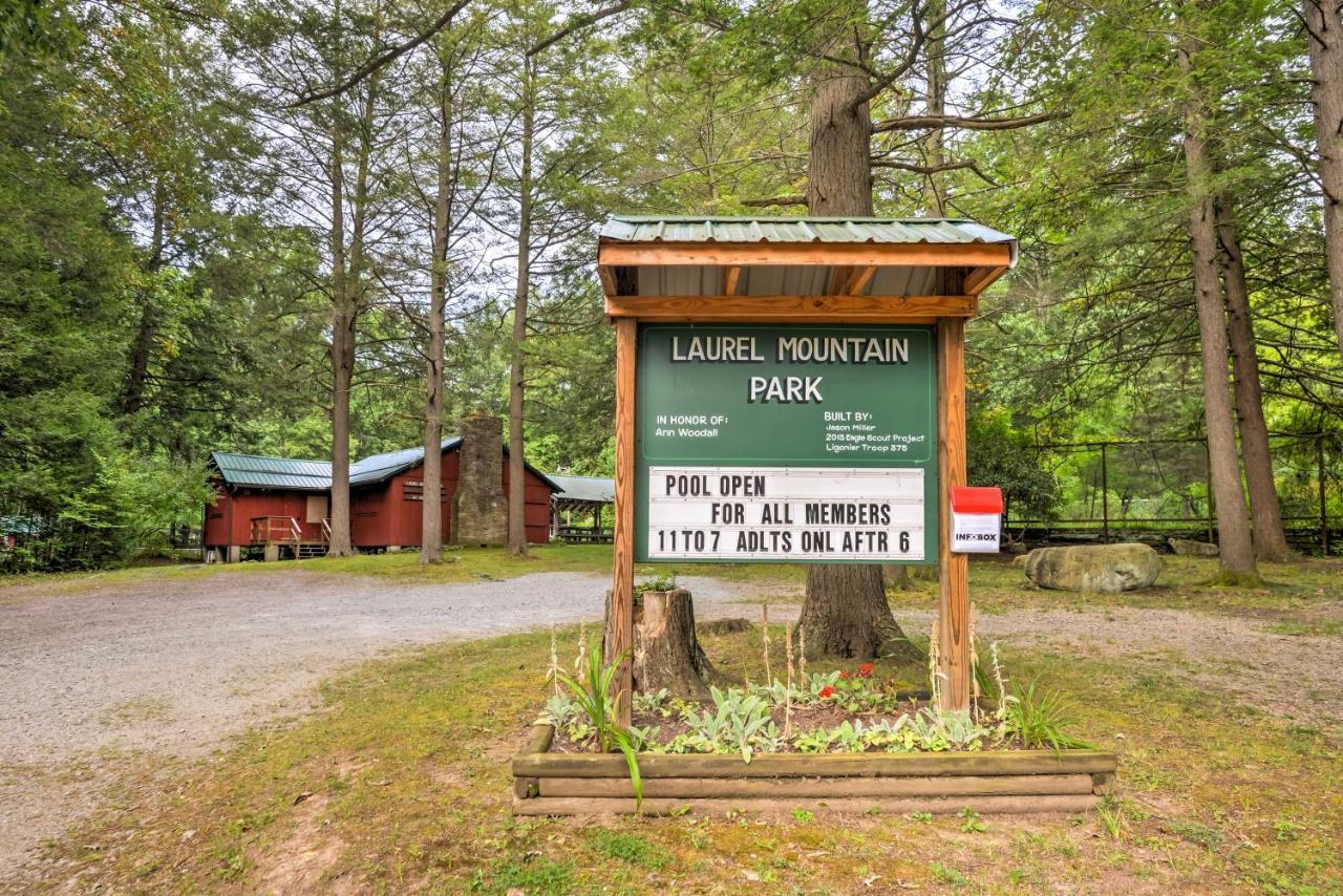 Pet-Friendly Pennsylvania Vacation Rental With Pool! Laughlintown Buitenkant foto
