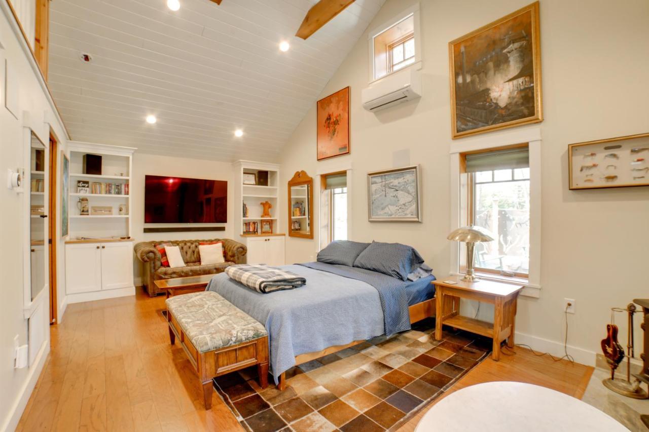 Pet-Friendly Pennsylvania Vacation Rental With Pool! Laughlintown Buitenkant foto